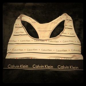 NWT Calvin Klein CK Sports Yoga Bralette Small